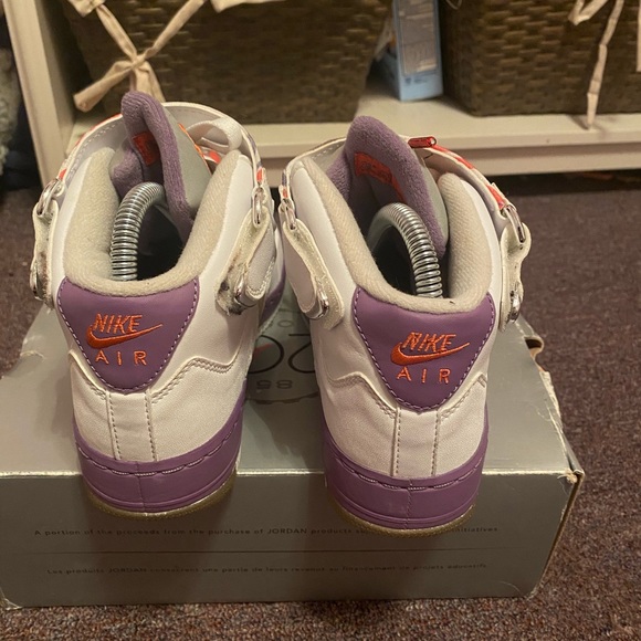 SOLD - Picture 5 of 5